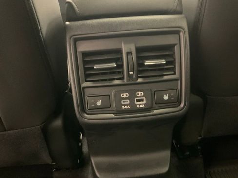 New 2026 Subaru Outback Limited image 32