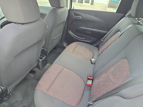 Used 2017 Chevrolet Sonic LT FWD image 13