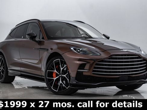 Used 2025 Aston Martin DBX 707 image 1