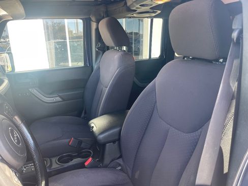 Used 2013 Jeep Wrangler Unlimited Sport image 22