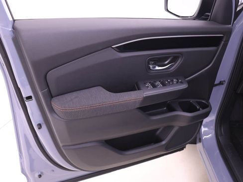 New 2026 Honda Pilot Sport image 9