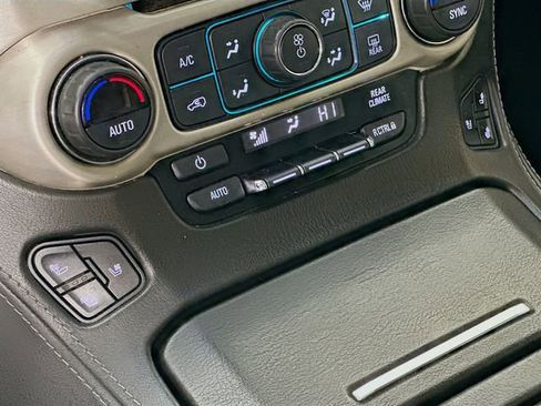 Used 2018 GMC Yukon Denali w/ Denali Ultimate Package image 21