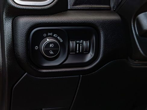 Used 2024 RAM 2500 Laramie w/ Protection Group image 20