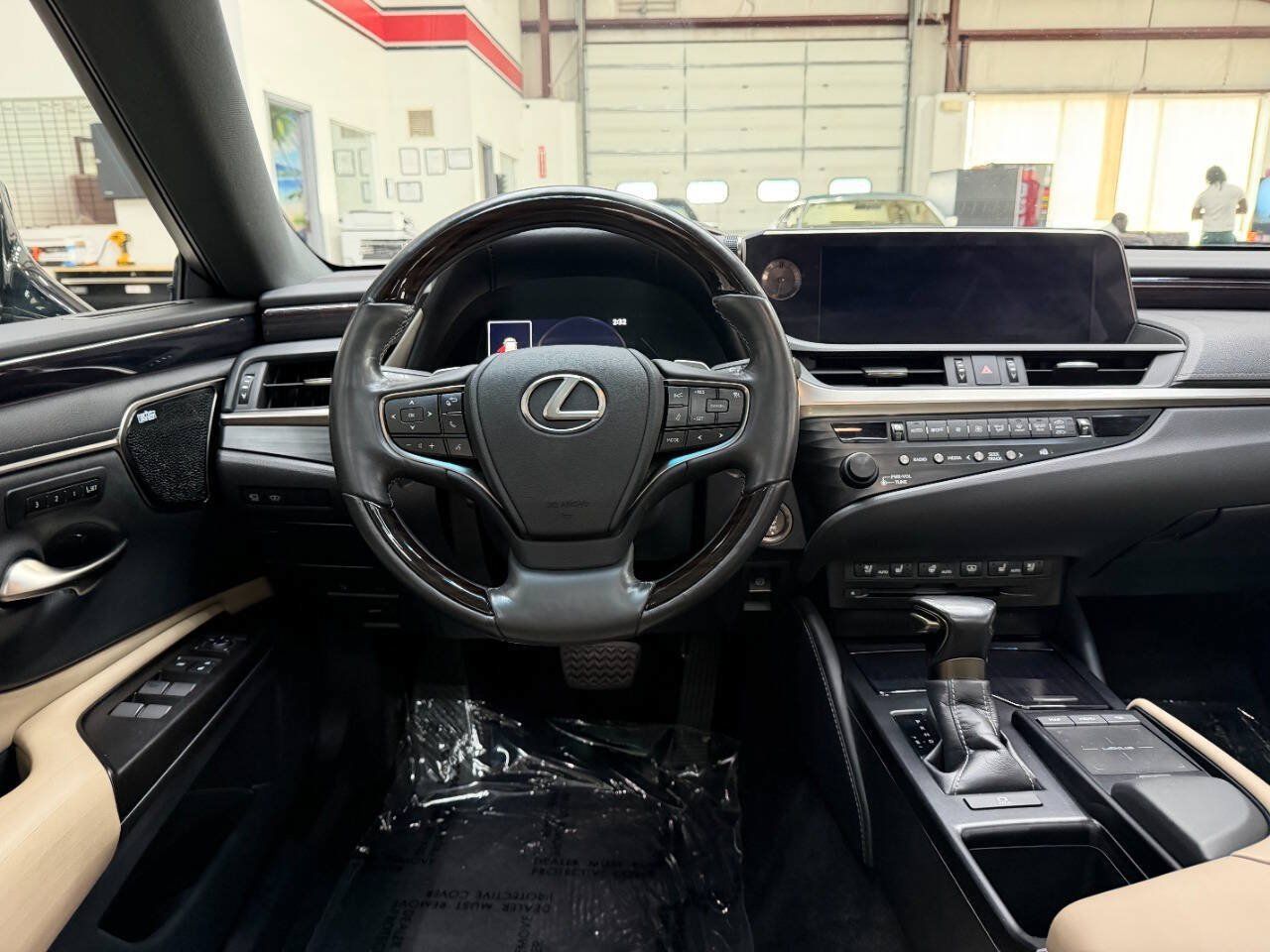 Used 2019 Lexus ES 350 w/ Accessory Package 2 FWD image 21