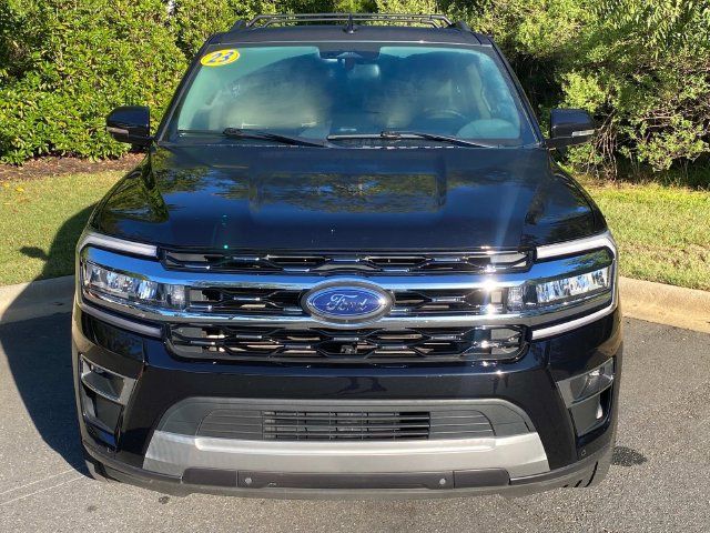 Used 2023 Ford Expedition Max Limited RWD image 2