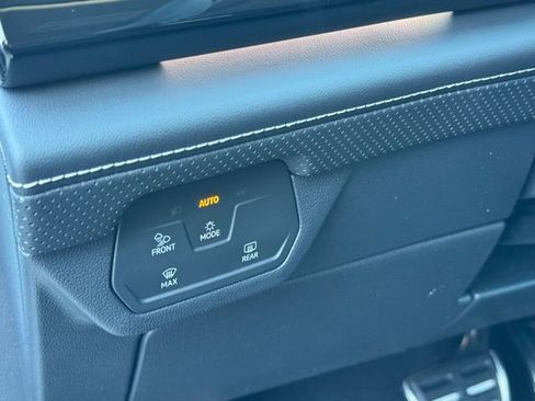 New 2026 Volkswagen Atlas SEL Premium R-Line AWD/4WD image 36