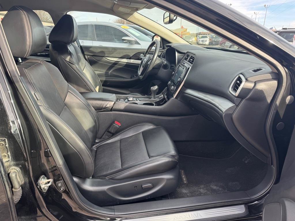 Used 2017 Nissan Maxima 3.5 SV FWD image 12