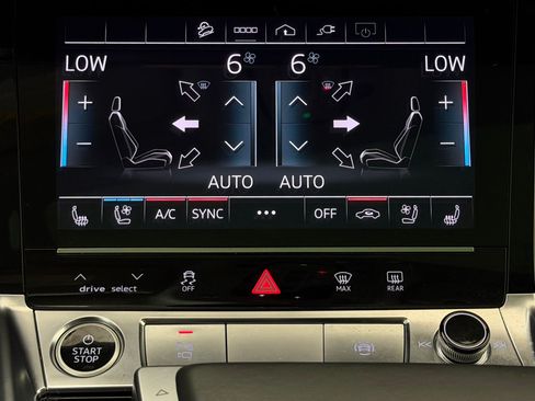 Used 2024 Audi Q8 e-tron Premium Plus w/ Premium Plus Package AWD/4WD image 20