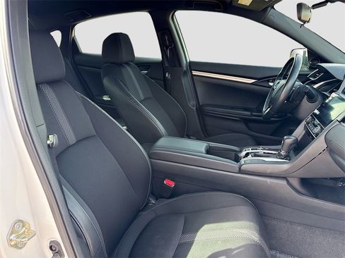 Used 2020 Honda Civic Sport image 25