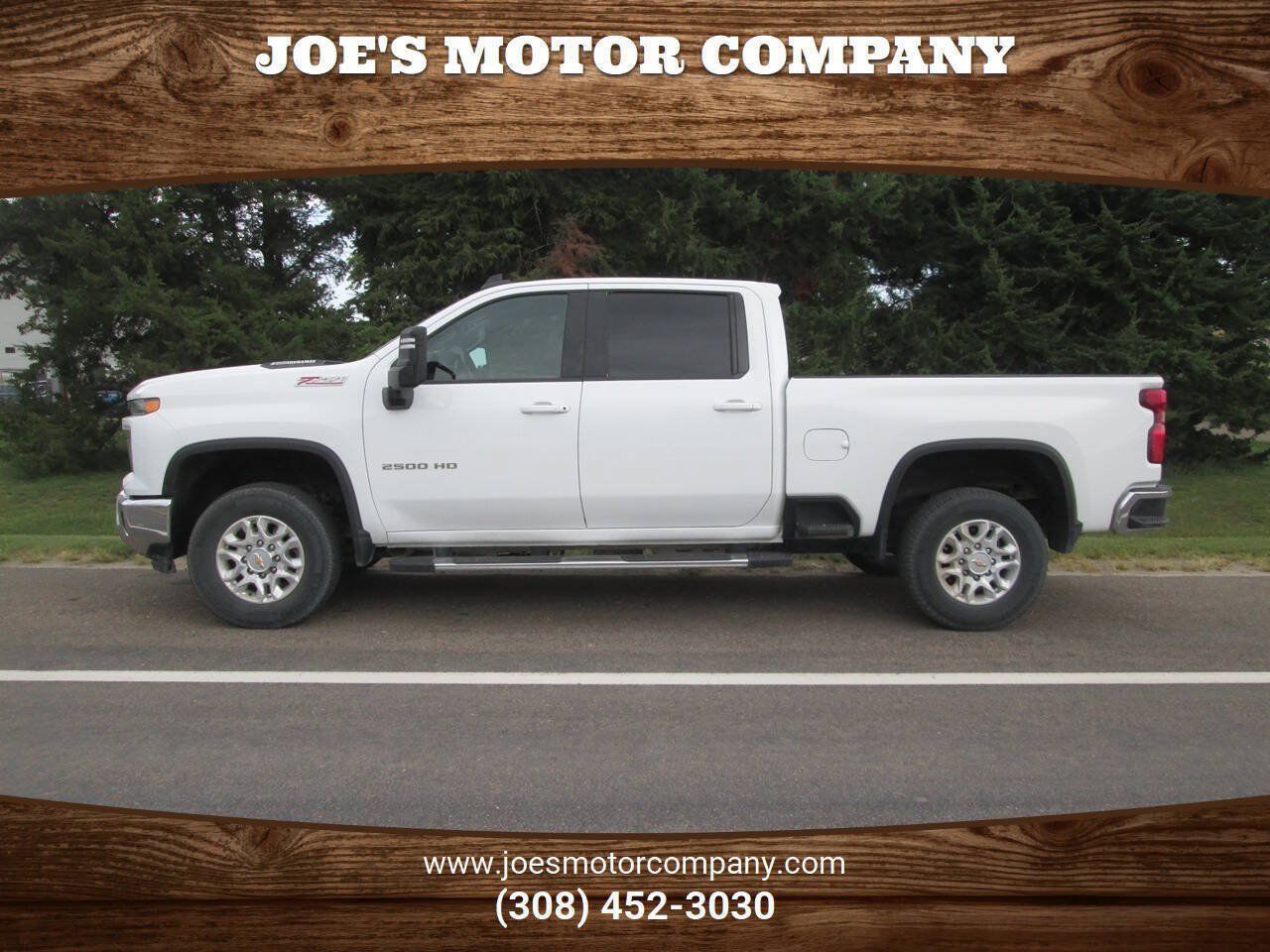 Used 2024 Chevrolet Silverado 2500 LT AWD/4WD image 1