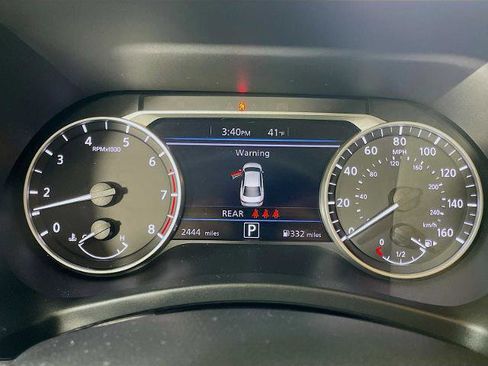 Certified 2024 Nissan Sentra SR w/ SR Premium Package image 10