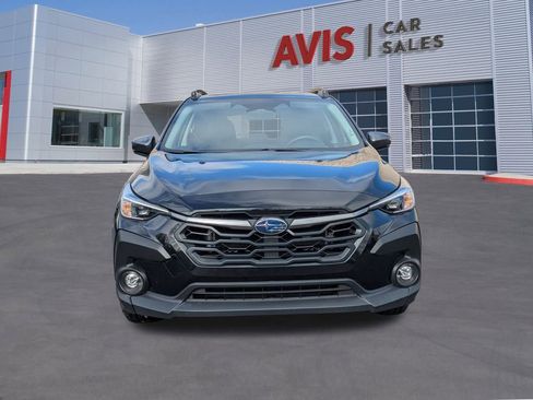 Used 2024 Subaru Crosstrek 2.0i Premium image 2