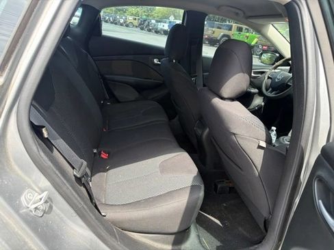 Used 2015 Dodge Dart SE w/ Convenience Group FWD image 14