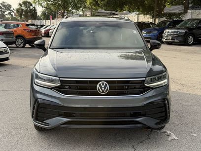 Used 2022 Volkswagen Tiguan SE R-Line