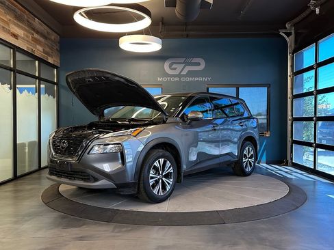 Used 2021 Nissan Rogue SV AWD/4WD image 23