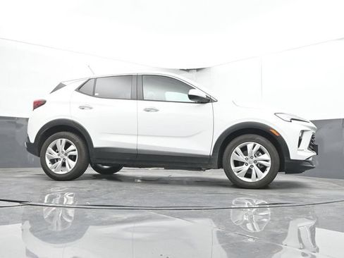 Used 2025 Buick Encore GX Preferred FWD image 24