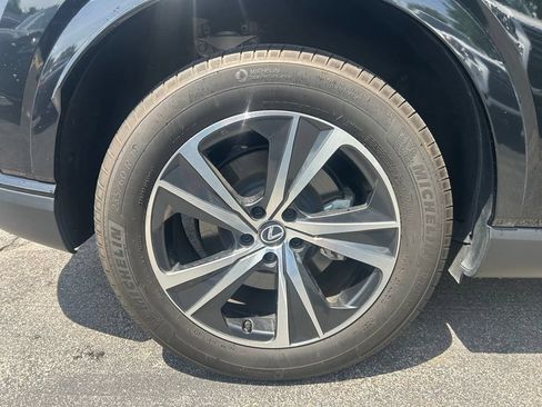Used 2023 Lexus RX 350 Premium w/ Accessory Package AWD/4WD image 25