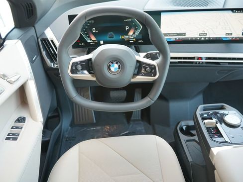 New 2026 BMW iX xDrive45 w/ Premium Package AWD/4WD image 14