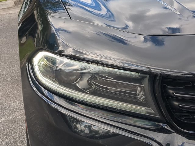 Used 2022 Dodge Charger SXT AWD/4WD image 10