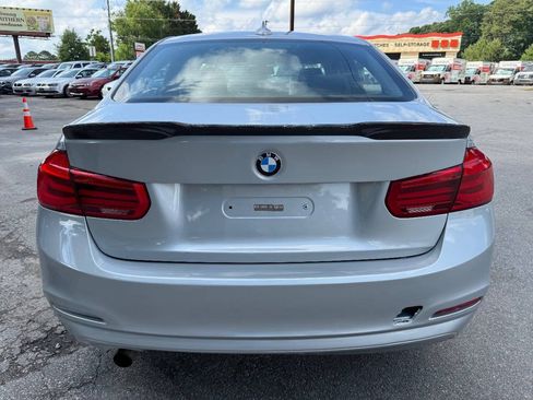 Used 2016 BMW 320i Sedan RWD image 6