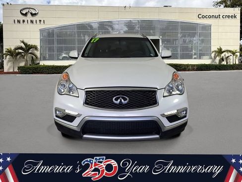 Used 2017 INFINITI QX50 2WD w/ Premium Package image 2