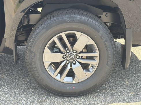 New 2026 Nissan Frontier SV w/ SV Convenience Package RWD image 30