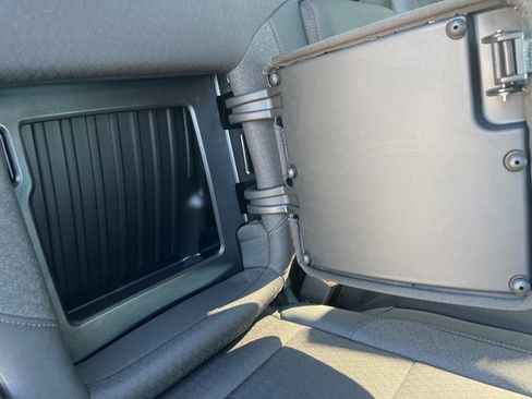 New 2026 GMC Sierra 1500 Elevation image 46