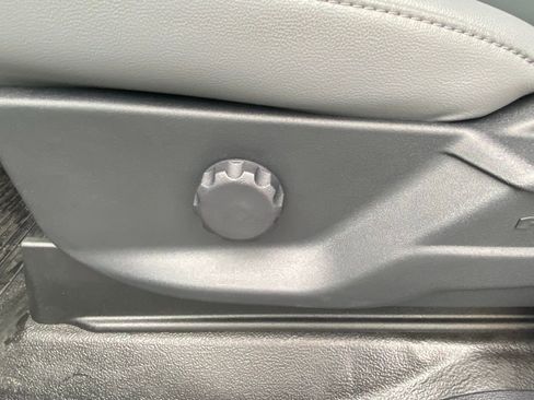 New 2025 Ford F350 XL w/ XL Chrome Package image 10