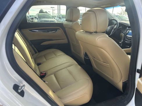 Used 2013 Cadillac XTS Luxury image 27