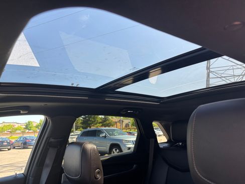 Used 2024 Cadillac XT5 Premium Luxury image 11