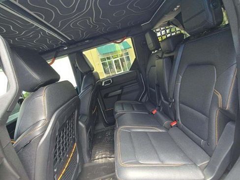 Used 2024 Ford Bronco Badlands AWD/4WD image 11