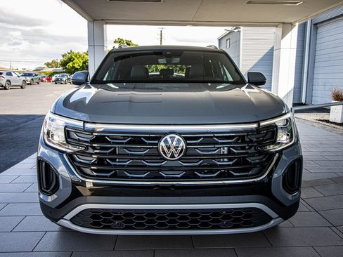 New 2026 Volkswagen Atlas Cross Sport SE image 8