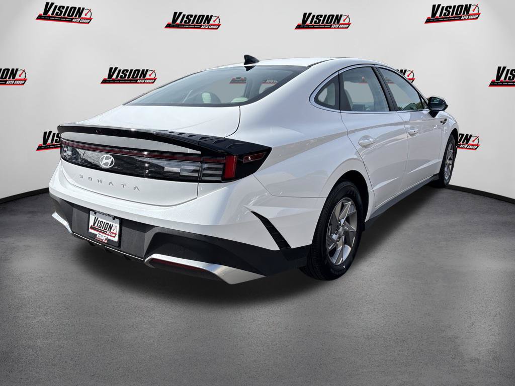New 2026 Hyundai Sonata SE FWD image 5