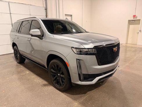 Used 2024 Cadillac Escalade Sport w/ Touring Package image 3