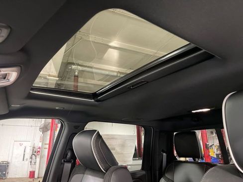 New 2026 RAM 2500 Laramie w/ Night Edition AWD/4WD image 22