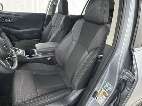 Certified 2025 Subaru Outback Premium image 11