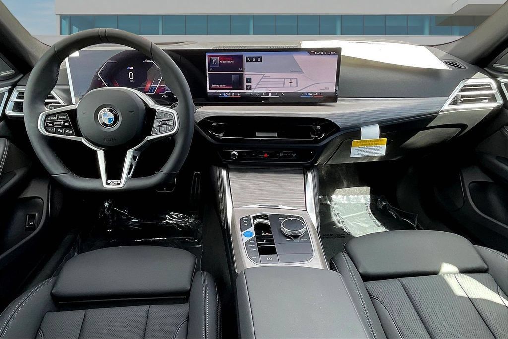 Used 2026 BMW i4 xDrive40i w/ M Sport Package AWD/4WD image 7