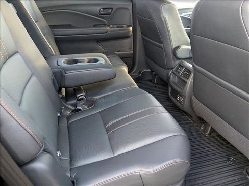 Certified 2023 Honda Passport TrailSport image 19