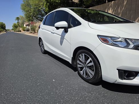 Used 2016 Honda Fit EX image 24