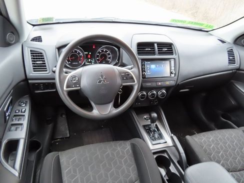 Used 2021 Mitsubishi Outlander Sport ES image 4