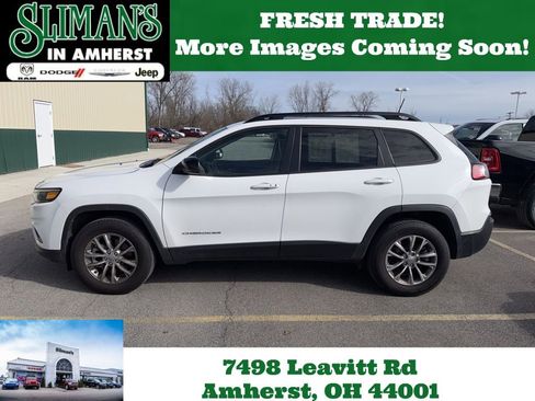 Used 2022 Jeep Cherokee Latitude Lux w/ Sun & Sound Group image 1