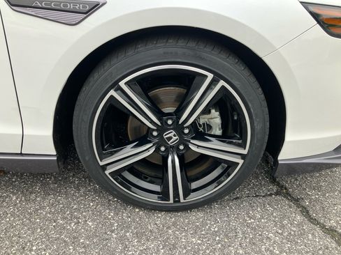 Certified 2023 Honda Accord Sport image 29
