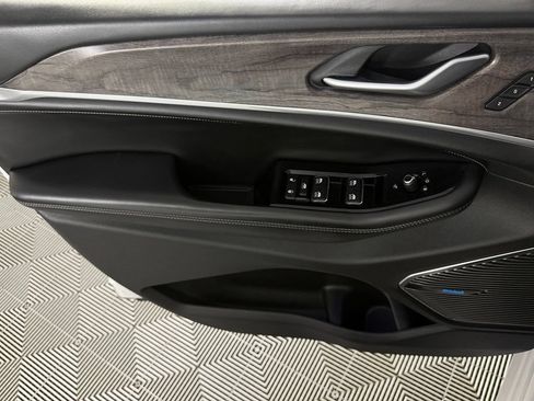 Certified 2022 Jeep Grand Cherokee Overland AWD/4WD image 26