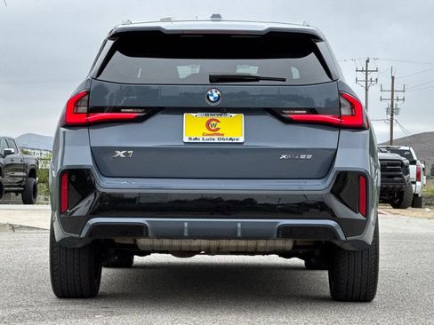 Used 2023 BMW X1 xDrive28i w/ M Sport Package AWD/4WD image 4