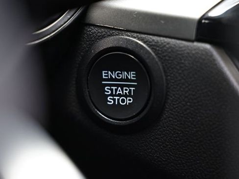 Used 2025 Ford Escape Active AWD/4WD image 34