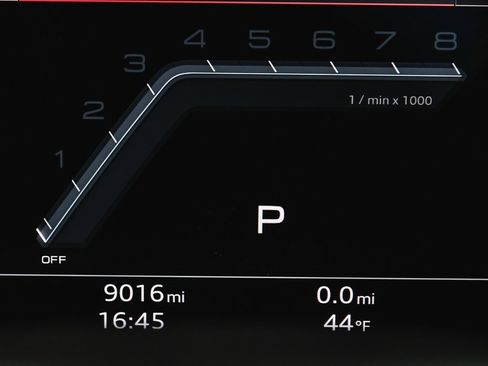 Used 2025 Audi Q8 Premium w/ Black Optic Package image 18