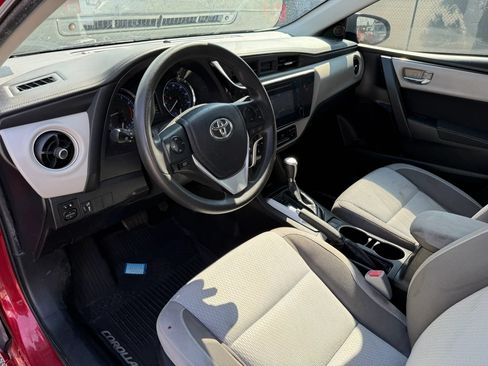 Used 2019 Toyota Corolla LE FWD image 17