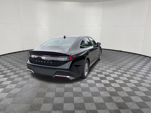Used 2026 Hyundai Sonata SE FWD image 19