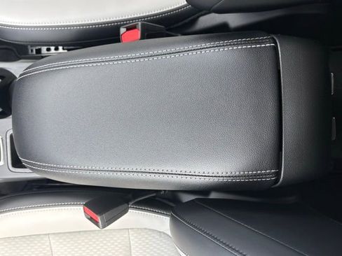 New 2026 Ford Escape SE image 26