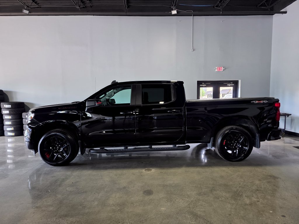 Used 2024 Chevrolet Silverado 1500 RST w/ Redline Edition AWD/4WD image 7